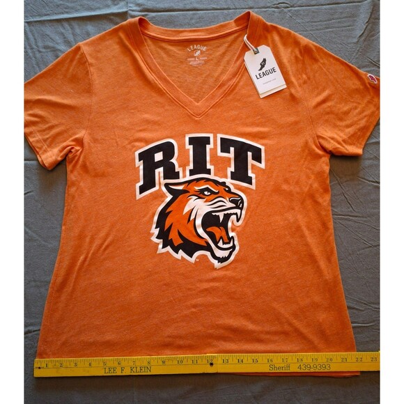 Rochester Institute of Technology Tigers Intramural Boyfriend V Tee, Size Large - Picture 2 of 5